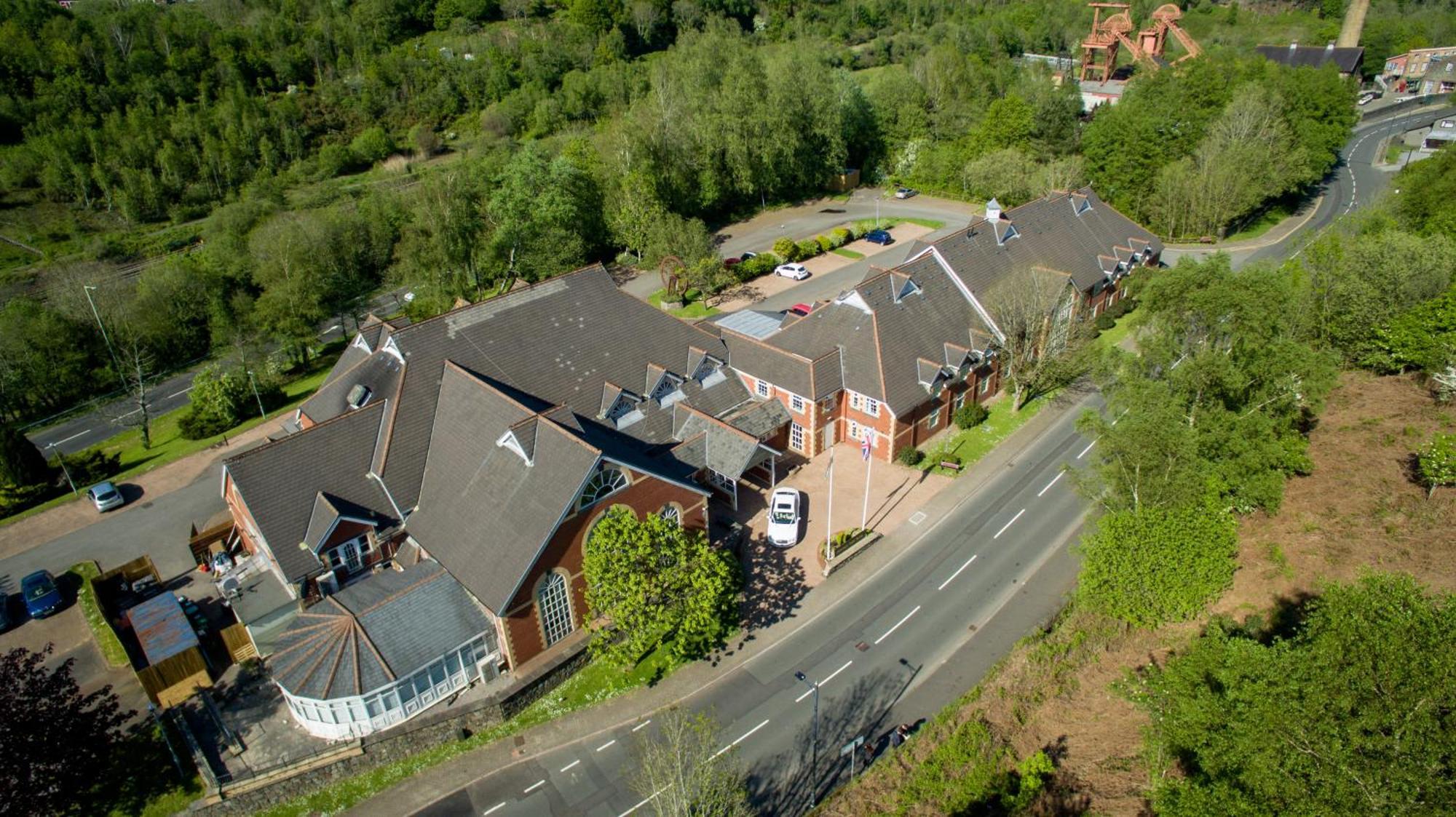 Heritage Park Pontypridd, Trademark Collection By Wyndham ภายนอก รูปภาพ