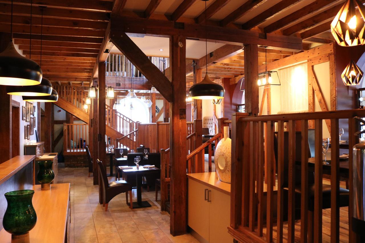 Heritage Park Pontypridd, Trademark Collection By Wyndham ภายนอก รูปภาพ